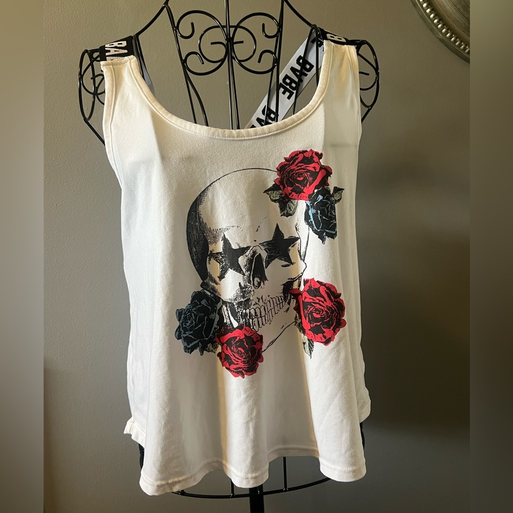 Babe White Skull Graphic Small Tank Top Red Roses No Boundaries Juniors 11-13
